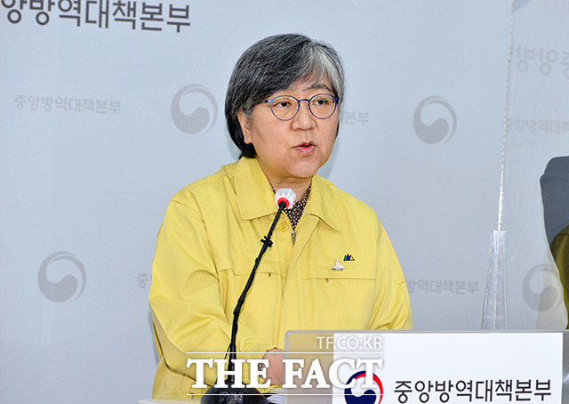 정은경 중앙방역대책본부장(질병관리청장)이 충북 오송 질병관리청에서 코로나19 정례브리핑을 하고 있다. /사진=질병관리청 제공