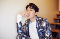  트로트 가수 영탁 팬들, 자가격리 해제날 마스크 기부 '훈훈'