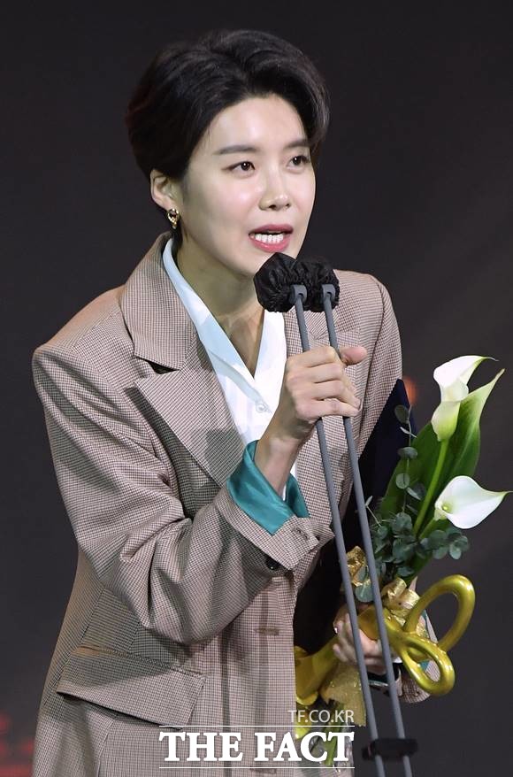 코미디언 장도연이 여고추리반에 합류한다. 여고추리반은 여성 출연자들이 사건을 추리하며 진실을 찾아나서는 프로그램이다. /이선화 기자