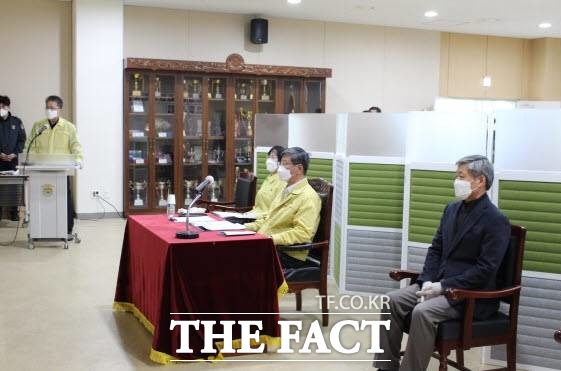법무부는 신종 코로나바이러스감염증(코로나19) 집단 감염이 발생한 서울 동부구치소에 대해 긴급 현장 점검을 실시했다./법무부 제공