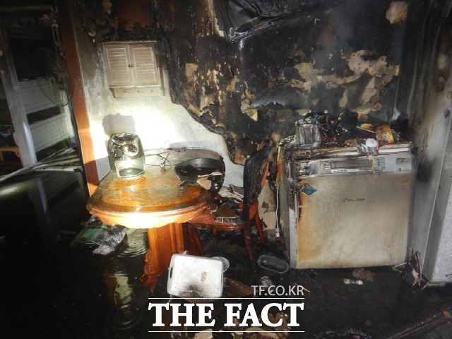 22일 광주광역시 소방안전본부는 최근 전국적으로 김치냉장고 화재발생 빈도가 증가함에 따라 주의를 당부했다./ 광주시 제공