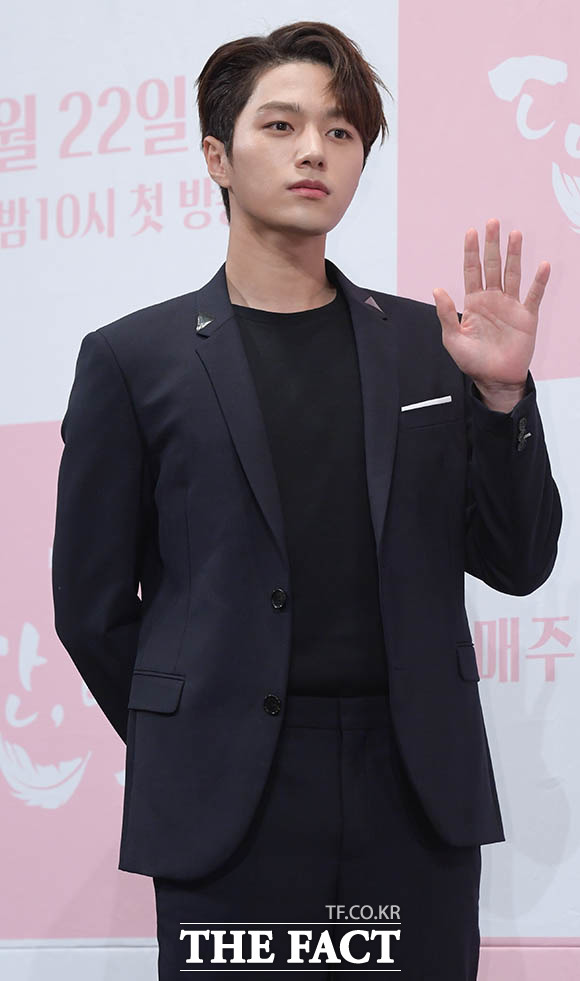 배우 김명수가 최근 해병대에 합격, 현재 출연 중인 드라마 암행어사 종영 후인 내년 2월 말 입대할 예정이다. /더팩트 DB