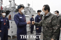 [TF사진관] 정세균 총리, 연말 해군장병 격려 위해 인천해역방어사령부 방문