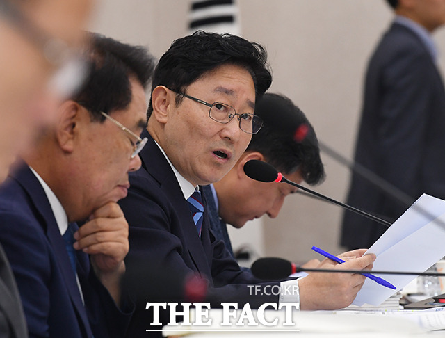 신임 법무부 장관 후보로 지명받은 박범계 후보자가 검찰개혁을 완수하겠다며 각오를 밝혔다. /배정한 기자