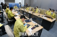 [TF포토] 서울시청에서 열린 중대본 회의