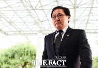  청와대 비서실장 유영민·민정수석 신현수 유력