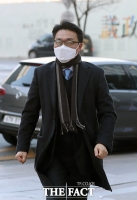 [TF포토] 인사청문회 준비 사무실 출근하는 김진욱 후보자