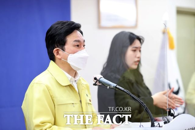 제주형 사회적 거리두기 2단계 플러스 알파(+α)가 2주간 더 연장된다. 제주도는 지난해 12월 18일부터 적용된 제주형 사회적 거리두기 2단계를 2주 더 연장해 오는 17일까지 유지한다고 2일 밝혔다. / 제주도 제공