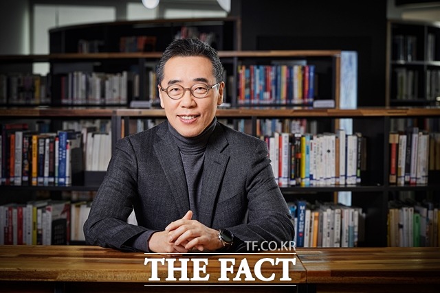 황성우 삼성SDS 사장이 2021년을 맞아 고객 변화에 기여해 가치를 높이겠다는 목표를 밝혔다. /삼성SDS 제공