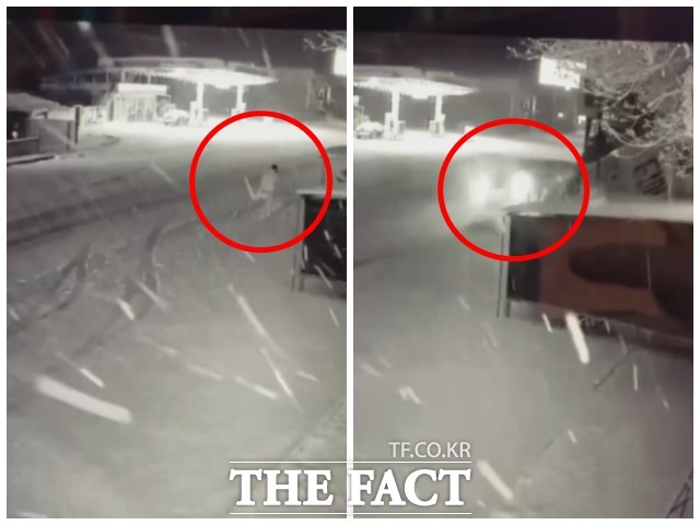 지난달 31일 오후 9시 50분께 전북 남원시 신촌동의 한 도로에서 흰색 스타렉스 차량이 지나가던 A (19)군을 치고 달아났다. 폐쇄회로(CC)TV에 찍힌 사고 전 A 군의 모습(왼쪽)과 사고 낸 차량의 모습(오른쪽). /남원 페이지 캡처