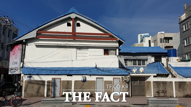 국가등록문화재로 등록된 경남도립 나전칠기 기술원 양성소 건물. /통영시 제공