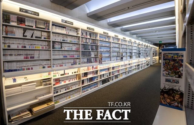 초등학교 근처에서 영업 중인 만화책방에 대해 즉시 이전·폐업 등을 지도한 교육 당국의 처분은 부당하다는 법원 판단이 나왔다. 사진은 기사 내용과 무관. /김세정 기자