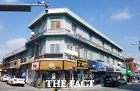  점포 임대료 6개월간 30% 인하한 건물주 