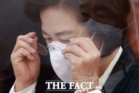 [TF이슈] 동부구치소 이어 변시 논란… 또 고발 당한 추미애