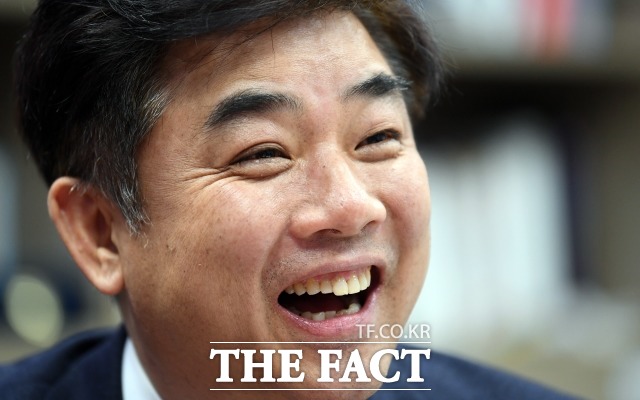 김 의원은 증권맨 출신으로 여당 내 자본시장 활성화 정책을 주도하고 있다. /임영무 기자