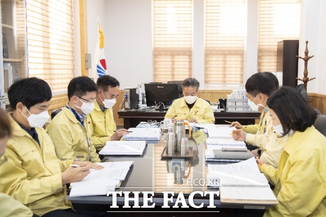 울릉군은 지난 12일과 13일 양일간 ‘2021년도 주요 업무계획 보고회’를 가졌다. /울릉군