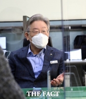  이재명, '재난지원금 지원효과 거두려면 지역화폐 활용해야'