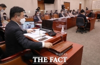 [TF사진관] 공수처장·법무부 장관 후보자 인사청문회 19일 25일 각각 실시