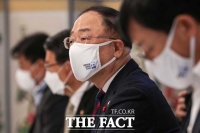  홍남기 '물량 확보 총력…공공재개발 통해 도심 4700가구 공급'