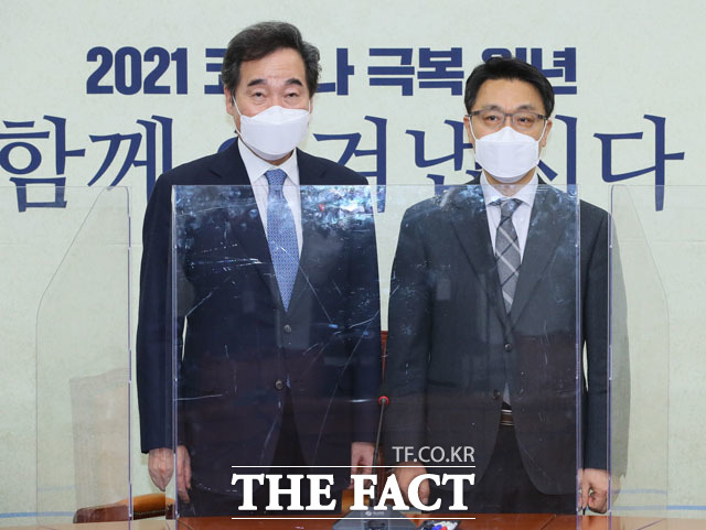 이어 이낙연 더불어민주당 대표를 예방한 김진욱 공수처장.