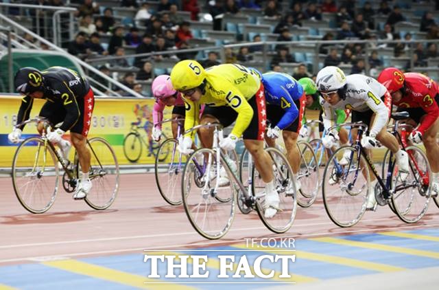 경륜의 삼복승은 베팅의 주요 전략으로 활용되며 보조 전략으로도 이용된다./기금조성총괄본부 제공