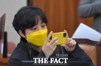  인사청문회 촬영하는 류호정 [포토]