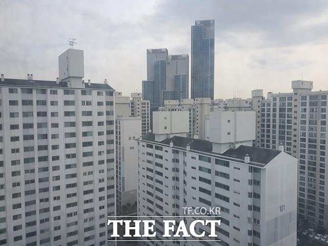 5일 업계에 따르면 삼성물산은 최근 서울 용산구 이촌동에 위치한 코오롱아파트 리모델링 단지를 찾아 수주의사를 타진했다. /이재빈 기자