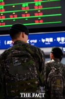  군 장병 80일 만에 휴가 가능해진다…면회·외박은 계속 통제