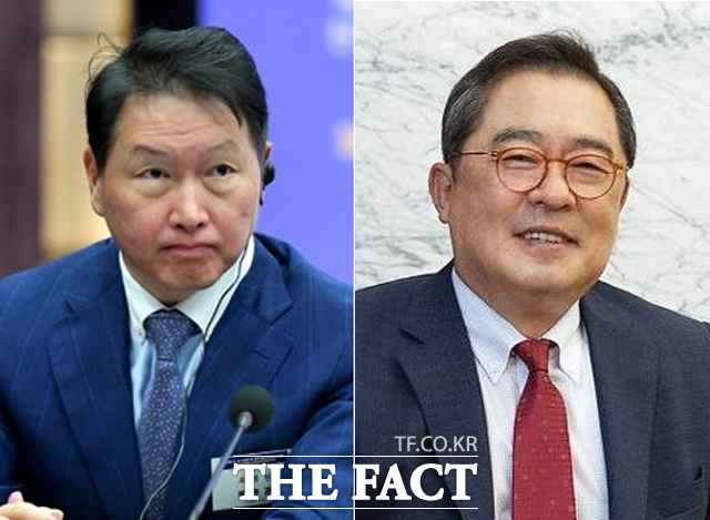 대한상의는 최태원 SK그룹 회장(왼쪽)이 차기 회장직을 맡는다. 한국무역협회는 오는 19일 회장단 회의를 통해 차기 회장을 추대하며, 유력 후보로 구자열 LS그룹 회장이 거론되고 있다. /더팩트 DB, LS 제공