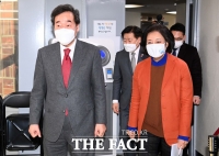  박영선 캠프 방문한 이낙연 [포토]