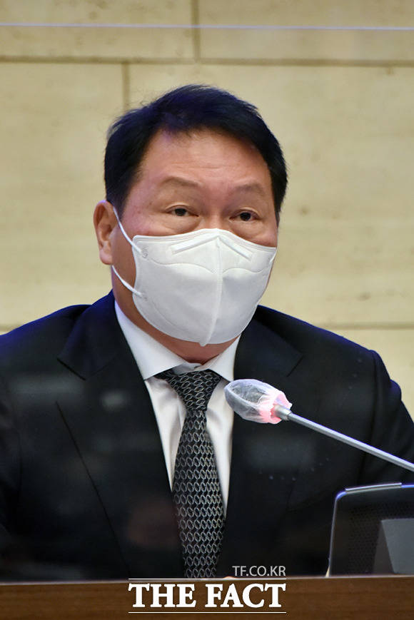 서울상공회의소(서울상의)는 23일 오전 상의회관에서 서울상의 의원총회를 열고 최태원 SK그룹 회장을 제24대 서울상의 회장에 선출했다고 밝혔다. /이선화 기자