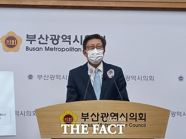 박형준 예비후보 캠프는 23일 국정원 사찰문제를 부산시장 선거에 이용하겠다는 정치공작적 행태에 대해서는 단호히 맞서 싸울 것이라며 논평을 냈다. /부산=조탁만 기자