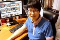  경찰, 윤서인 '文 기자회견 가짜사진 게재' 고발인 조사