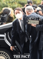  사의 표명 위해 이동하는 윤석열 [포토]