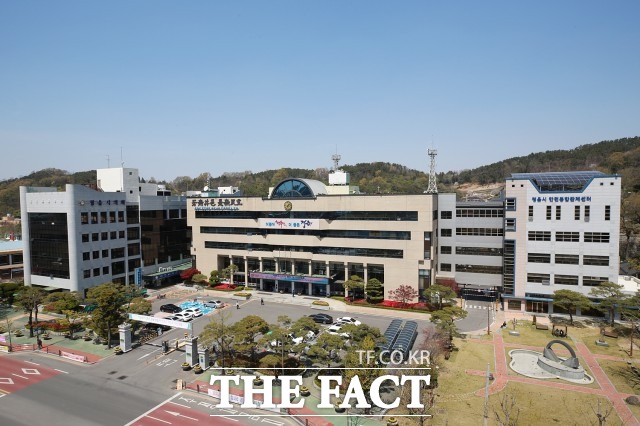 정읍시 관계자는 “전라북도와 협조 체계를 구축하고, 중앙부처를 방문하는 등 다각적인 노력을 기울여 나가겠다”고 밝혔다.