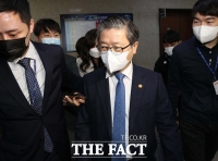  이낙연, 변창흠 질타 '조사 자청할 정도 책임 의식 가져야'