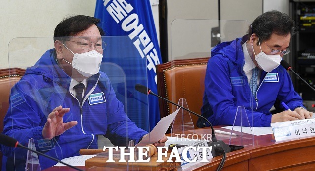 LH 사태로 4·7 서울시장 보궐선거 판세가 야권에 유리하게 흐르면서 더불어민주당의 위기감이 커지고 있다. 김태년 당대표 권한대행과 이낙연 상임선대위원장. /이새롬 기자