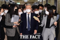  김종인, '부인 저격' 안철수에 '정신 좀 이상한 듯' [TF사진관]