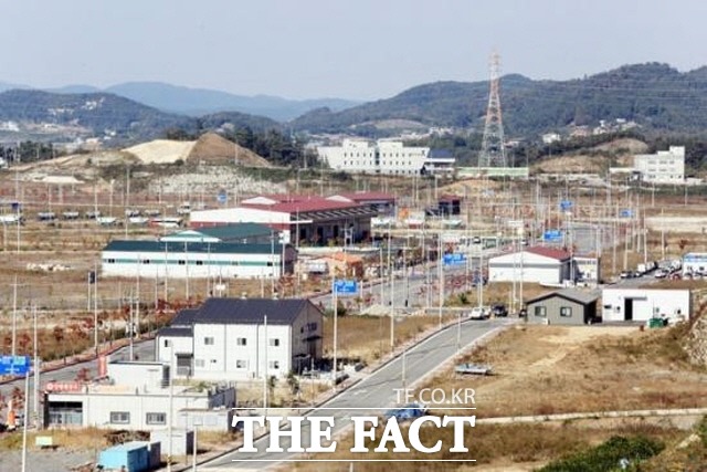 전남도는 전남형 강소기업 육성사업을 적극 추진, 지역내 중소기업 성장과 지역경제 활성화를 꾀하고 있다. 사진, 목포 대양산단 전경./목포시 제공