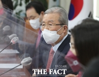  김종인, '오세훈-안철수 단일화 합의에 감사' [TF사진관]