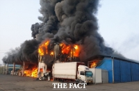  충북 음성 공장 두 곳서 불…대응 2단계 발령