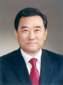 제주도는 원희룡 제주지사가 제6대 감사위원장 내정자에 손유원 전 제주특별자치도의원을 지명했다고 30일 밝혔다. / 제주도 제공