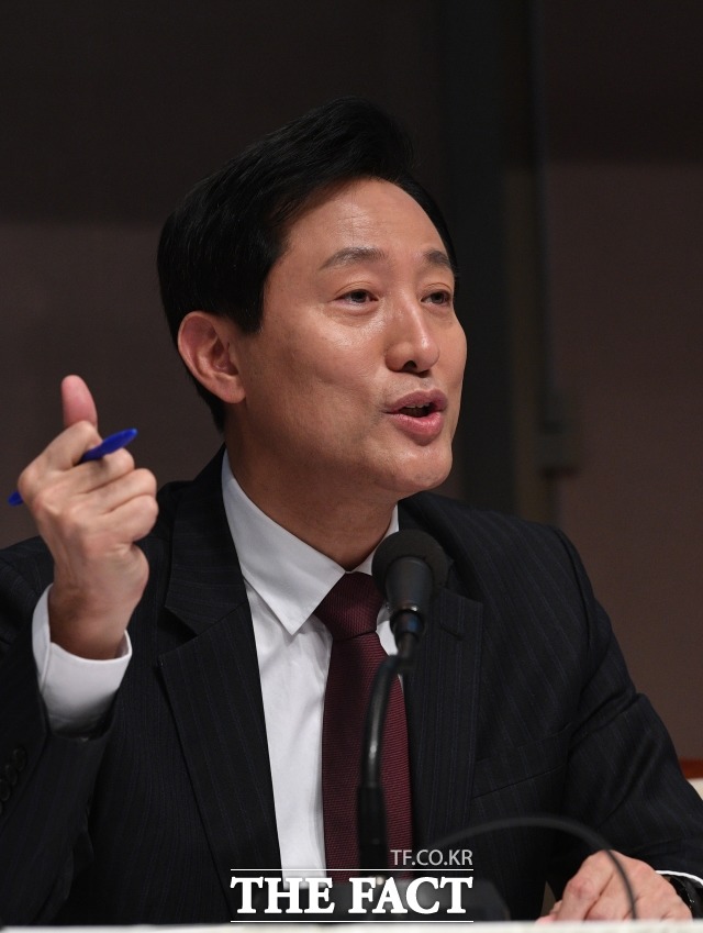 오세훈 국민의힘 서울시장 후보는 31일 지지율 상승세에 대해 믿지 않는다며 조심스러운 마음으로 최선을 다할 것이라고 밝혔다. /남윤호 기자