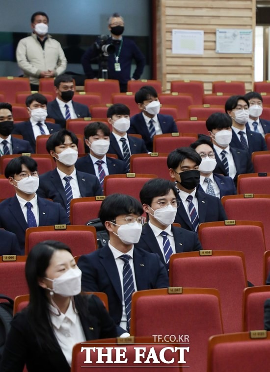 LX한국국토정보공사가 올해 상반기 신입사원 191명을 모집한다고 31일 밝혔다. /LX 제공