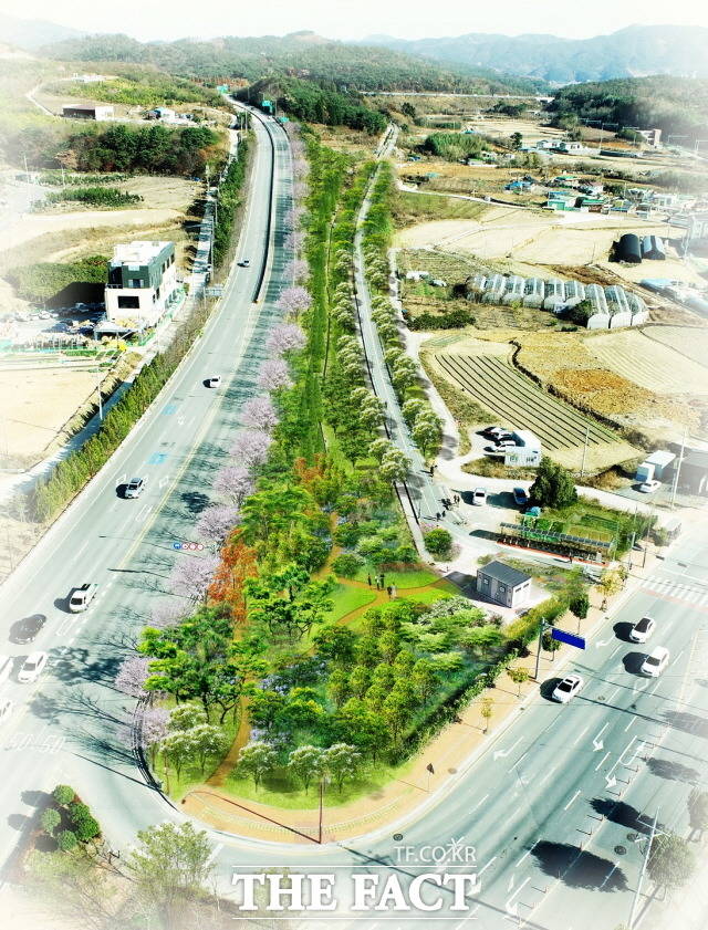 순천시는 경전선 폐철도와 지봉로순천시는 경전선 폐철도와 지봉로 등 생활권과 율촌산업단지, 일대에 2021년 ‘미세먼지 차단숲’을 조성한다.