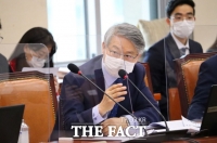  민형배 의원 “식목일 3월 20일로 바꾸자” 산림법 개정안 대표 발의