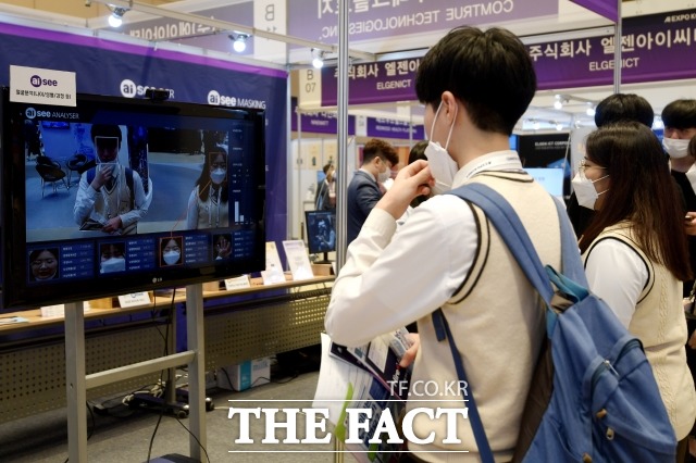 과학기술정보통신부는 6일 2021년도 혁신성장청년인재집중양성 사업에 신규 과정 8개를 포함해 총 48개 교육과정을 최종 선정했다고 밝혔다. 사진은 기사와 무관. /더팩트 DB