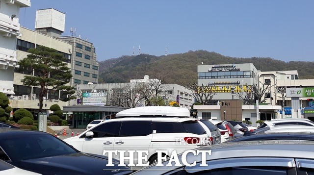 청주시청에서 바라본 우암산./청주=주김영재 기자