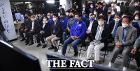 '예상밖 큰 격차' 출구조사에 朴 캠프 '아~ 부동산 때문에' 침통
