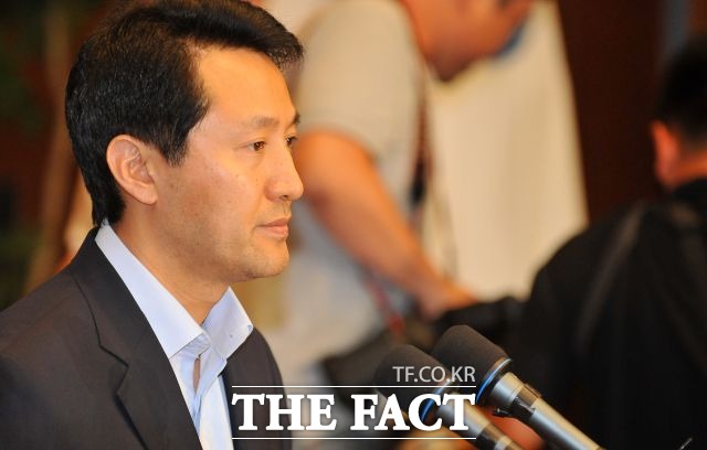 오세훈 시장이 과거 무상급식 조례에 반발하면서 주민투표에 시장직을 걸었으나 주민투표율이 목표에 미치지 못해 부결됐다. 당시 오세훈 시장이 입장을 발표하는 모습. /더팩트 DB